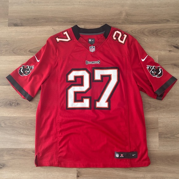 NFL Nike Tampa Bay Buccaneers LeGarette Blount #27 Jersey, Size XL- Pre Loved - Picture 1 of 15